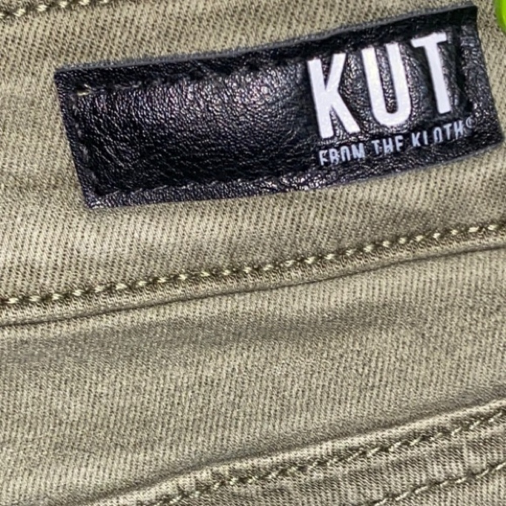 Kut from the Kloth® Amy Stretch Twill Cropped Chinos - Picture 7 of 10